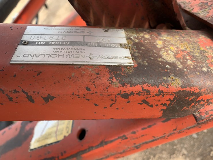 new-holland-456-image-12