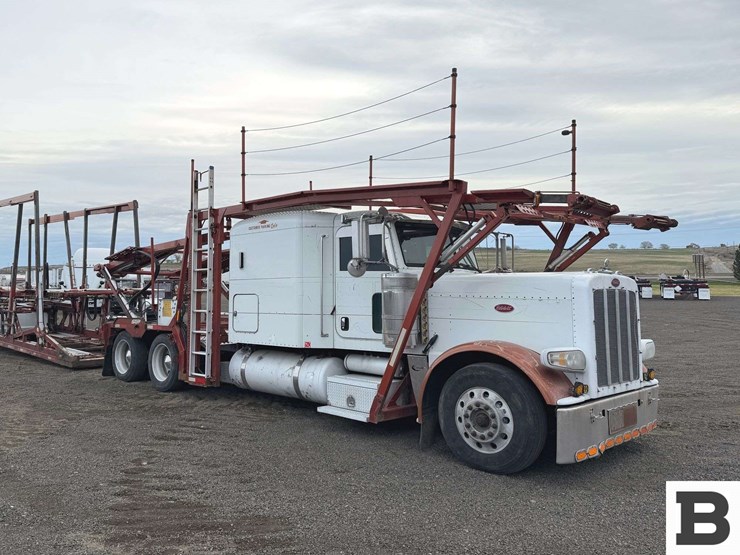 2013-peterbilt-388-image-3