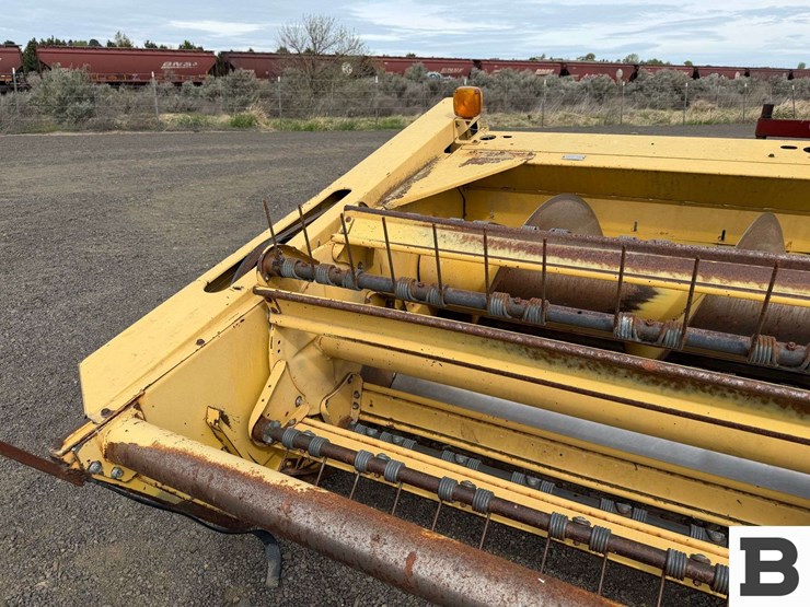 1991-new-holland-1118-image-11