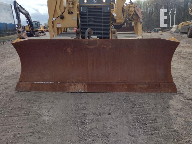 2013-deere-700k-lgp-image-29