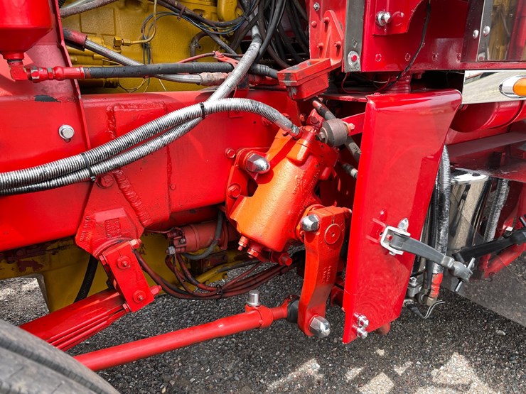 1976-peterbilt-359-image-93