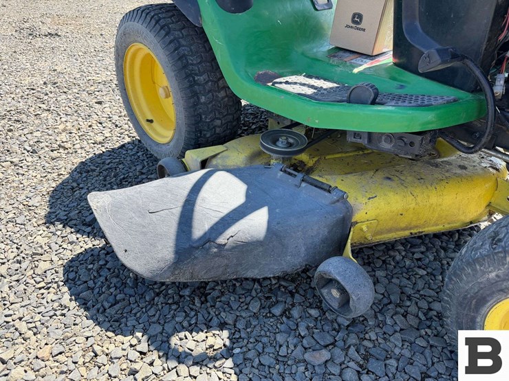 john-deere-l120-image-10