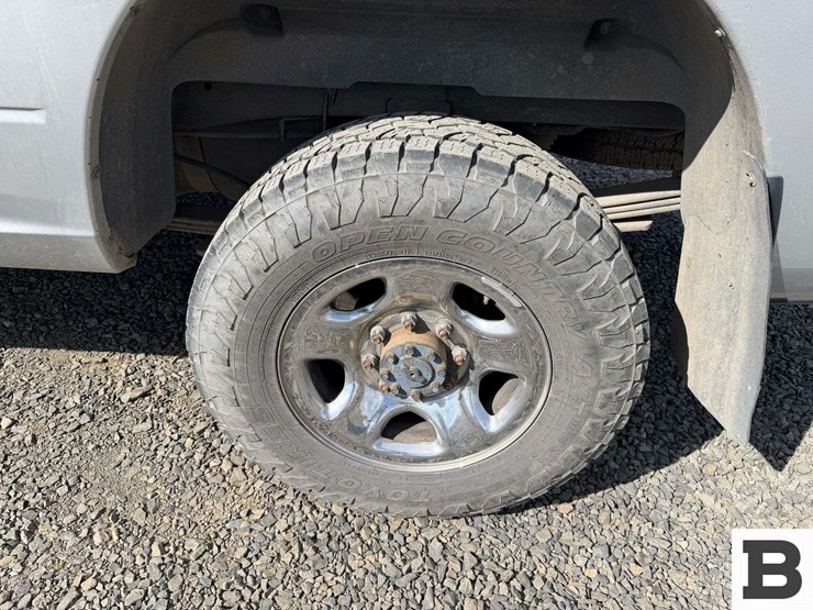 2012-dodge-3500-image-14