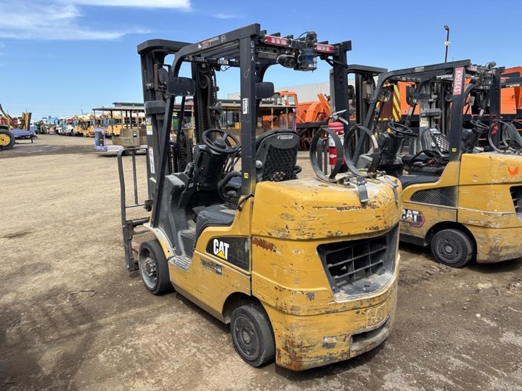 2020-caterpillar-2c6000-image-4