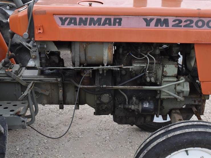 yanmar-ym2200-image-6