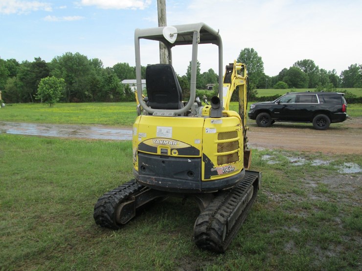 yanmar-vio35-image-3