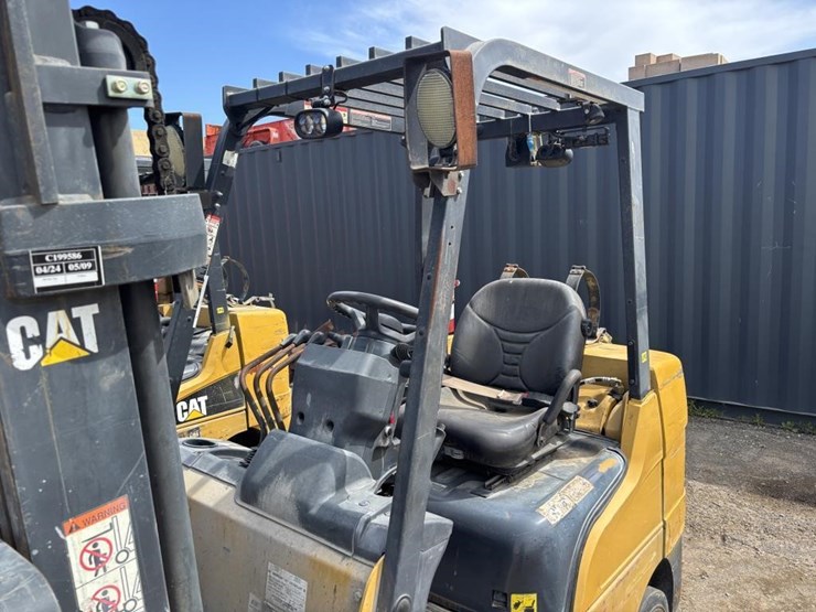 2020-caterpillar-2c6000-image-15