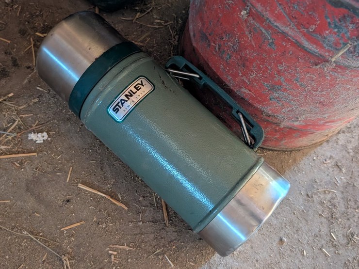 #5505-•-stanley-thermos-image-6