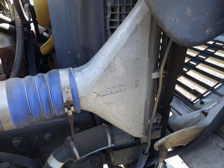 2005-utility-combo-image-26