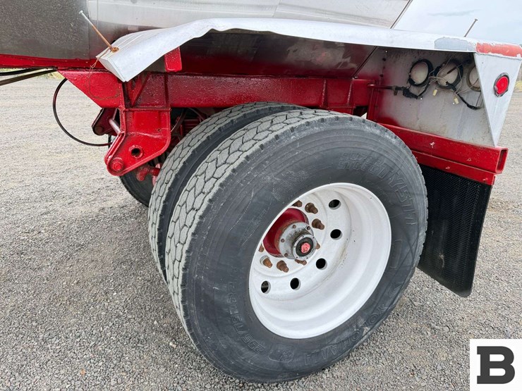 1972-brenner-tank-trailer-image-19