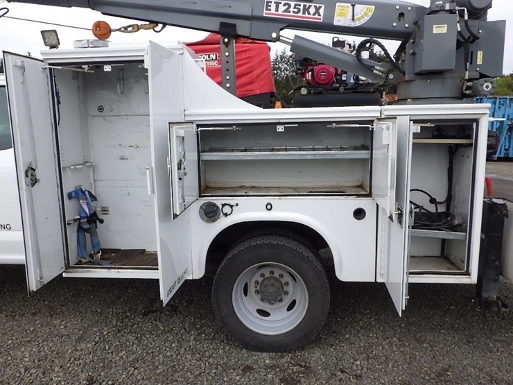 2017-ford-f450-image-26