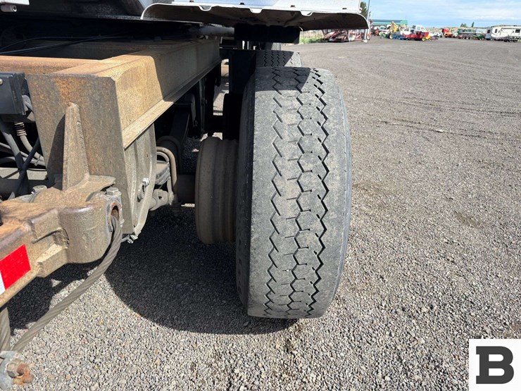 1990-beall-tanker-image-12