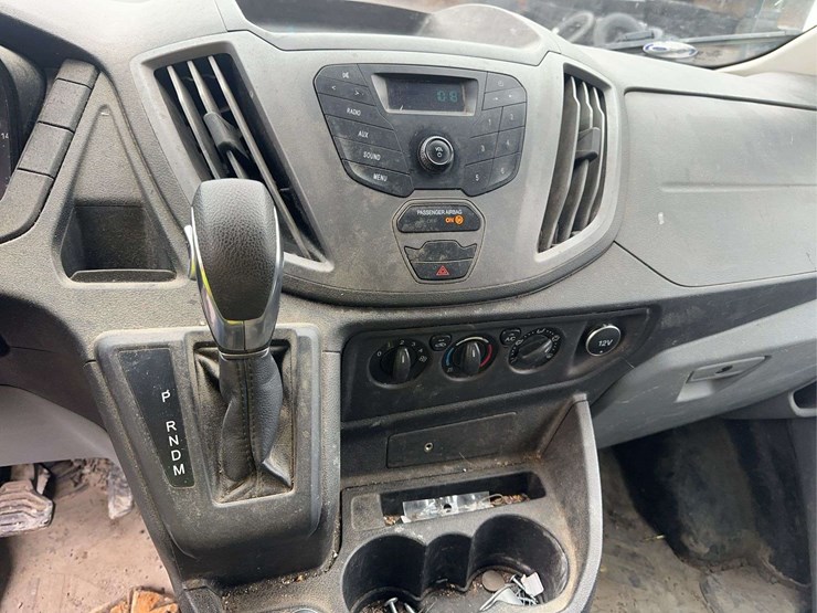 2018-ford-transit-image-18