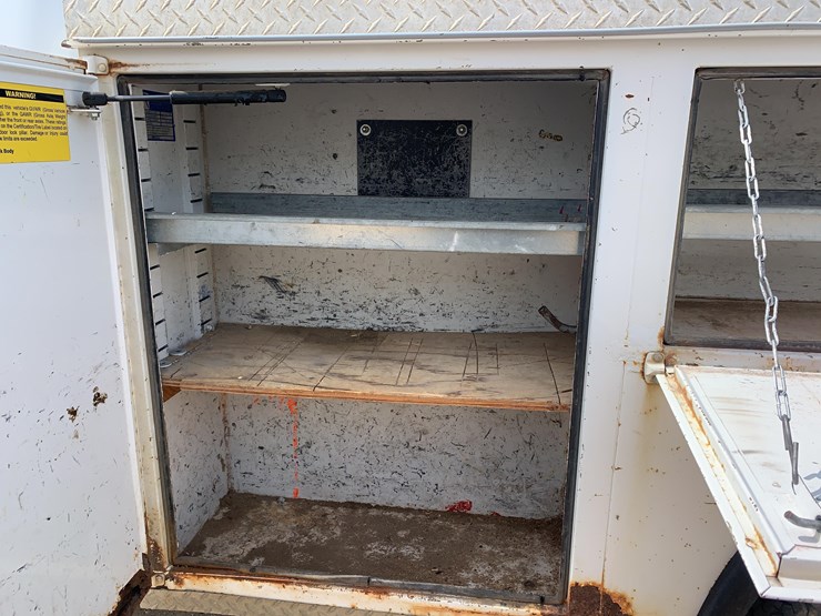 2004-ford-f350-image-36