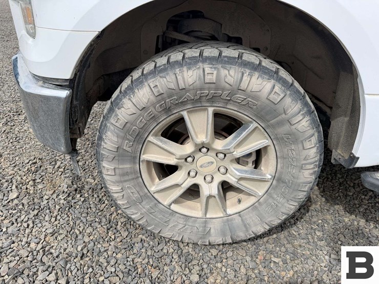 2017-ford-f150-image-10