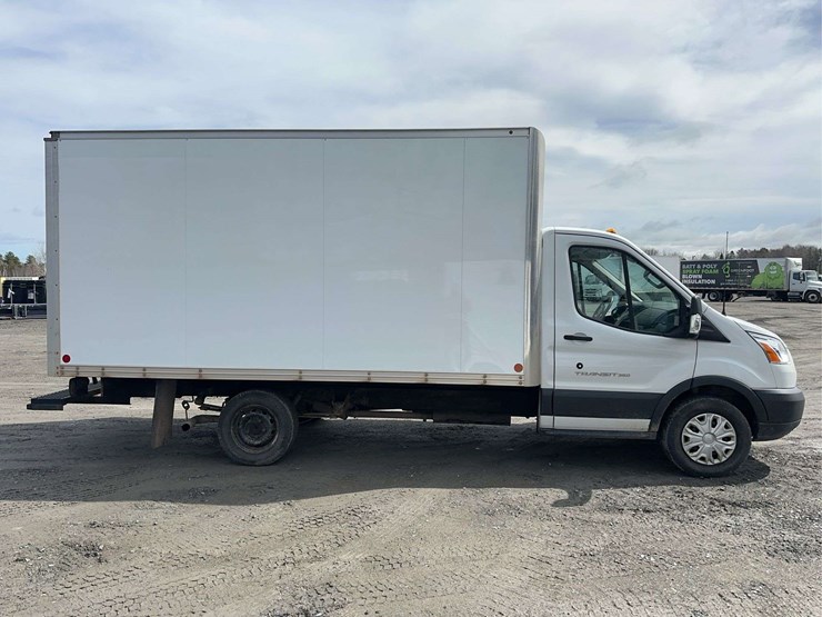 2018-ford-transit-image-4