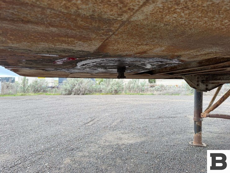 1984-fruehauf-open-top-image-12