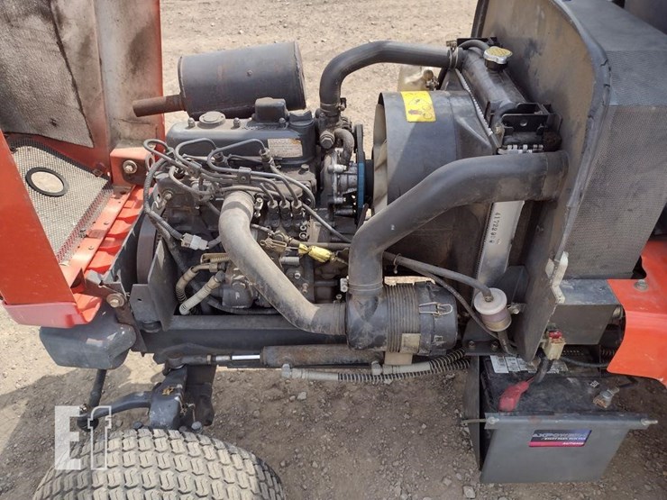 kubota-f2560-image-12