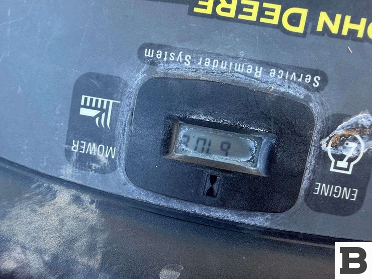 john-deere-l120-image-23