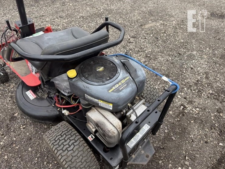 gravely-1028-image-5