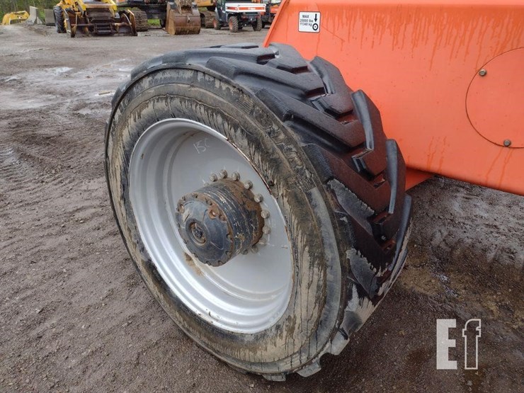 4-jlg-1200sjp-image-25