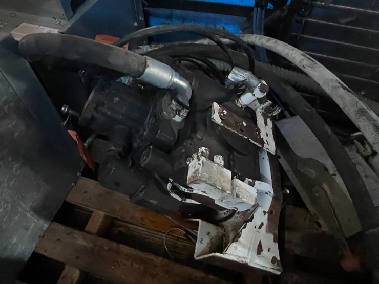 #10405-•-complete-hydraulic-system-for-ready-mix-truck-image-3