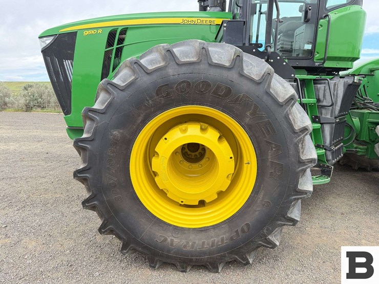 2012-john-deere-9510r-image-12