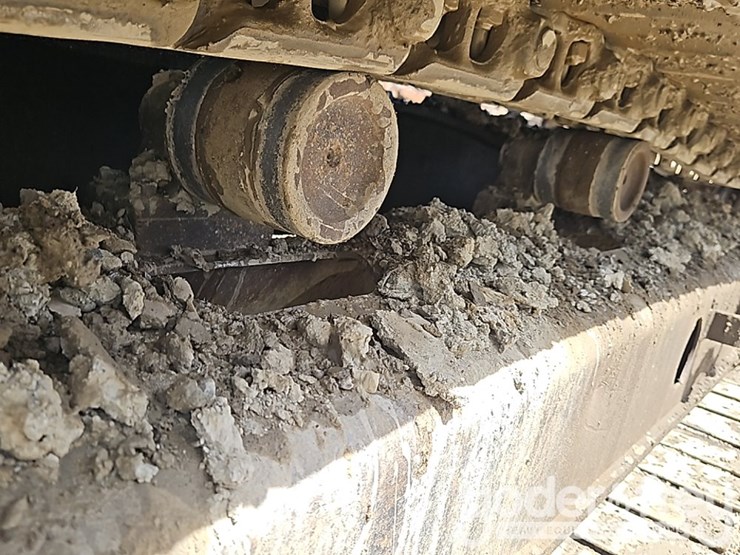 2005-komatsu-pc138-image-9