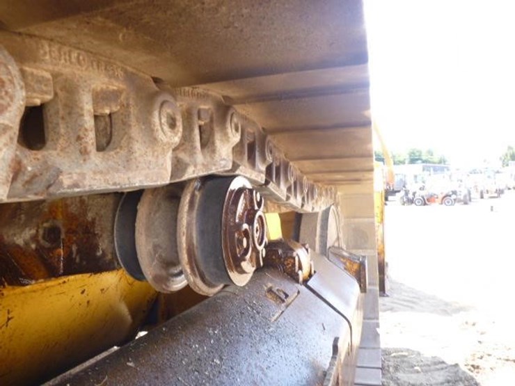 2004-deere-655c-ii-image-32