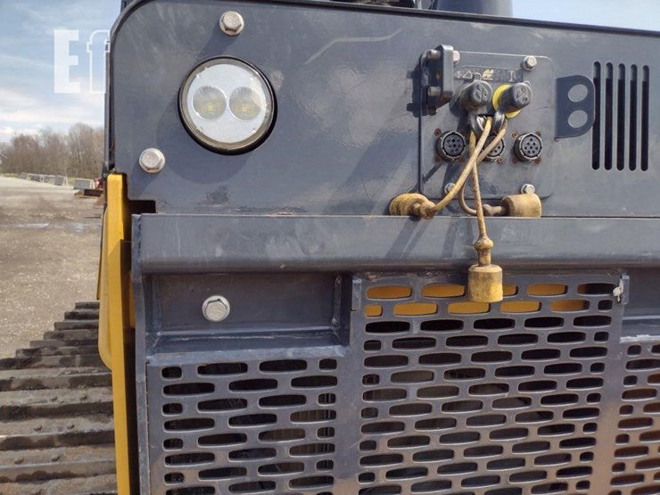 18-deere-650k-lgp-image-26