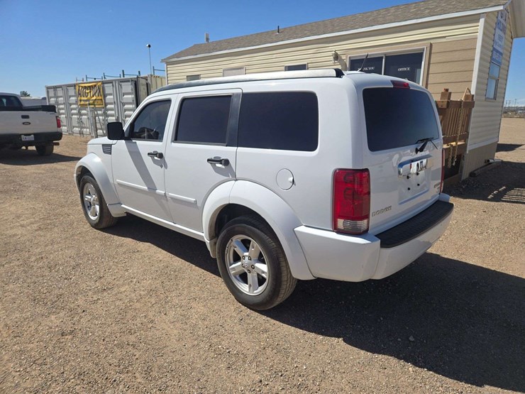 2011-dodge-nitro-image-4