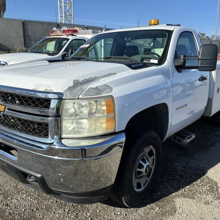 2011 CHEVROLET SILVERADO 2500