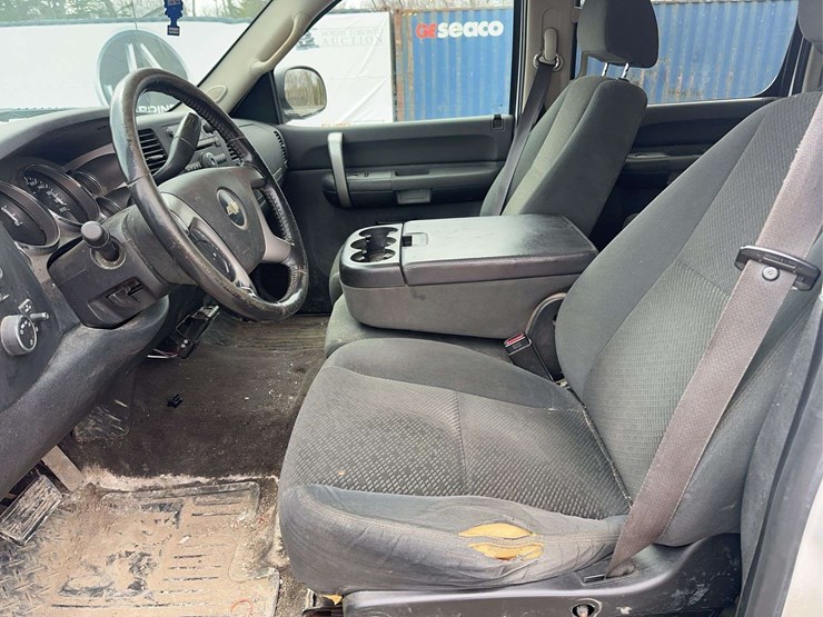 2008-chevrolet-1500-image-24