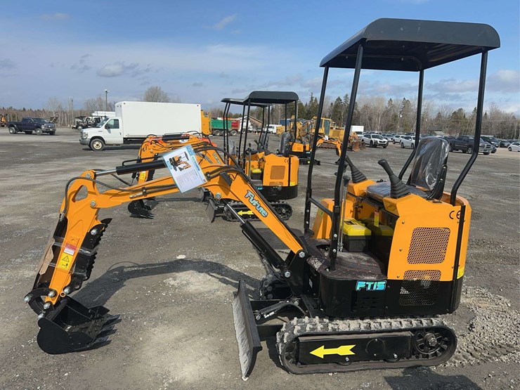 2026-future-ft15-mini-excavator-image-8