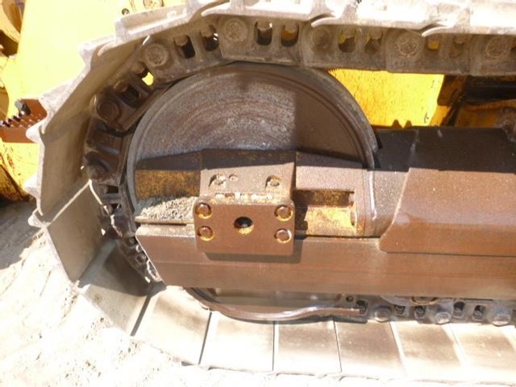 2004-deere-655c-ii-image-24