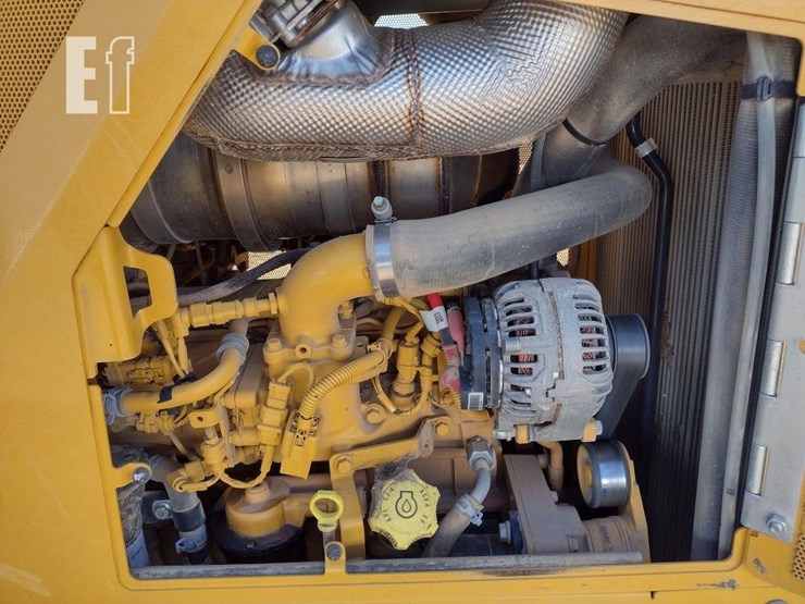 deere-650k-lgp-image-34