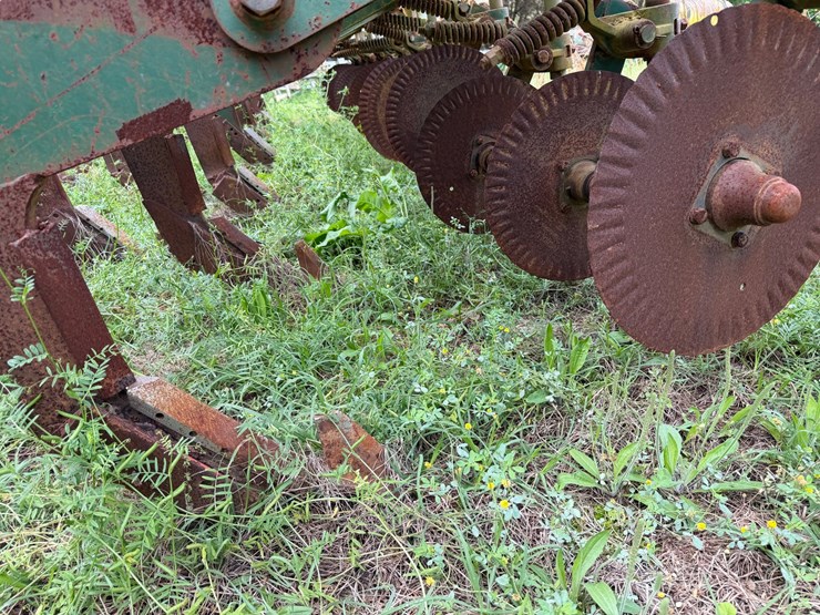 #518-•-#518-•-kmc-subsoiler---13-shank-image-6