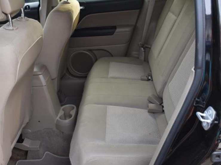 2016-jeep-patriot-image-7