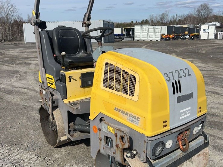 2016-dynapac-cc900g-image-3