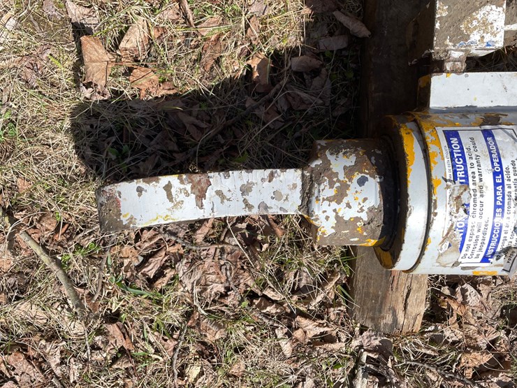 #10424-•-single-stage-hydraulic-cylinder-image-3