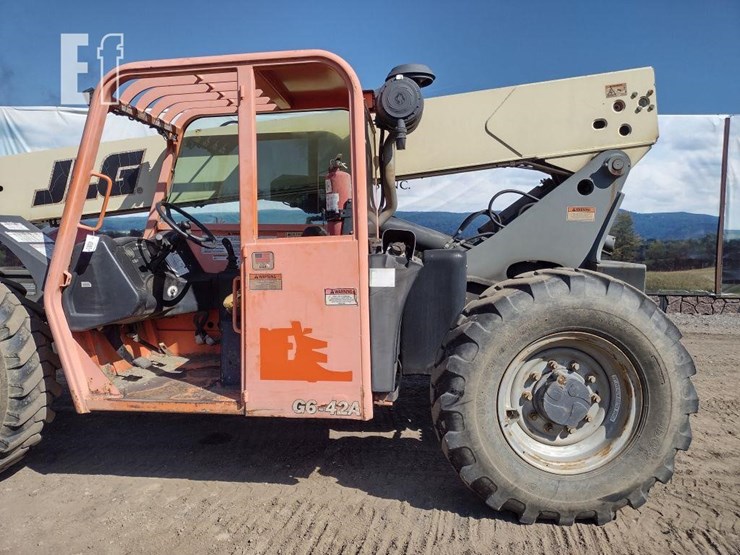 2004-jlg-g6-42a-image-27