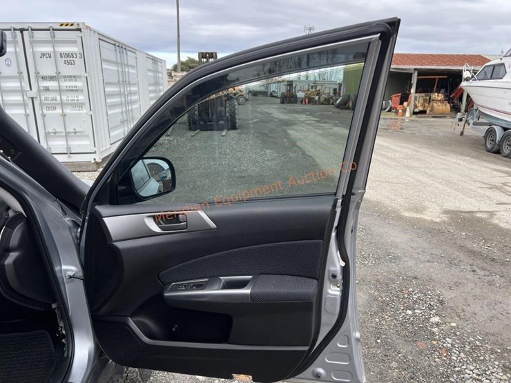 2012-subaru-forester-image-18