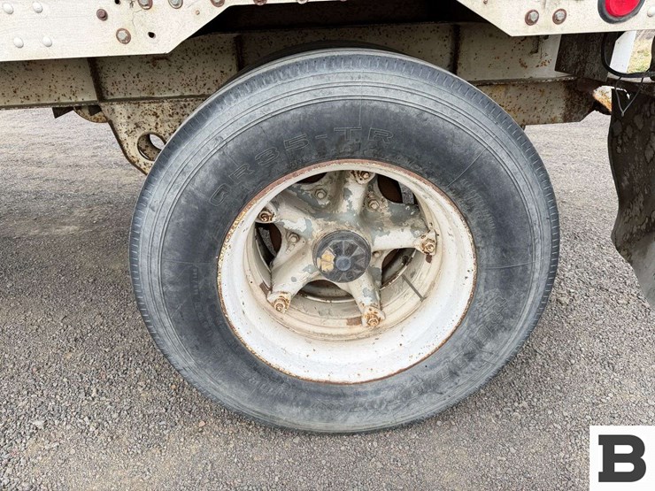 1984-fruehauf-open-top-image-18