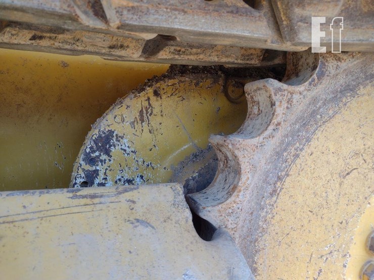 deere-650k-lgp-image-16