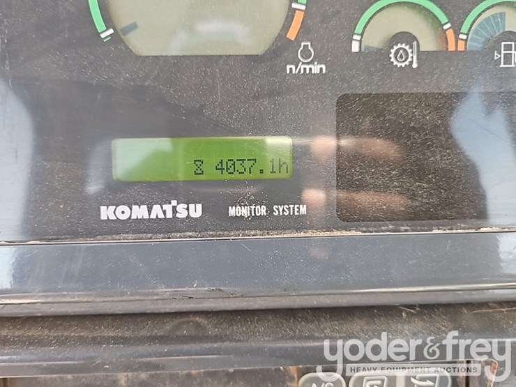 2005-komatsu-d65ex-15-image-34