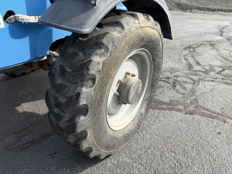 2014-genie-gth844-image-16