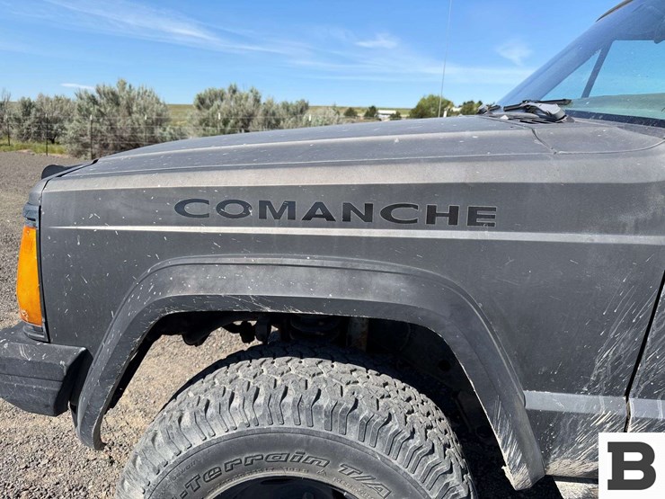 1989-jeep-comanche-pickup-image-11