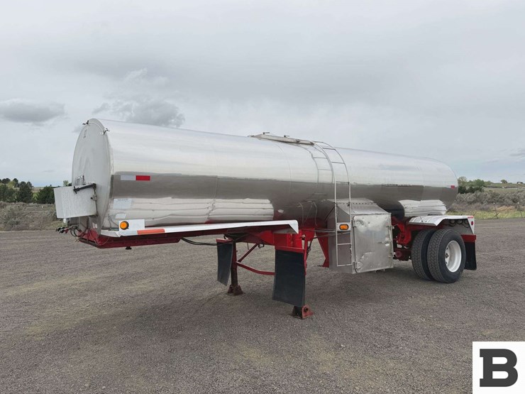 1972-brenner-tank-trailer-image-1