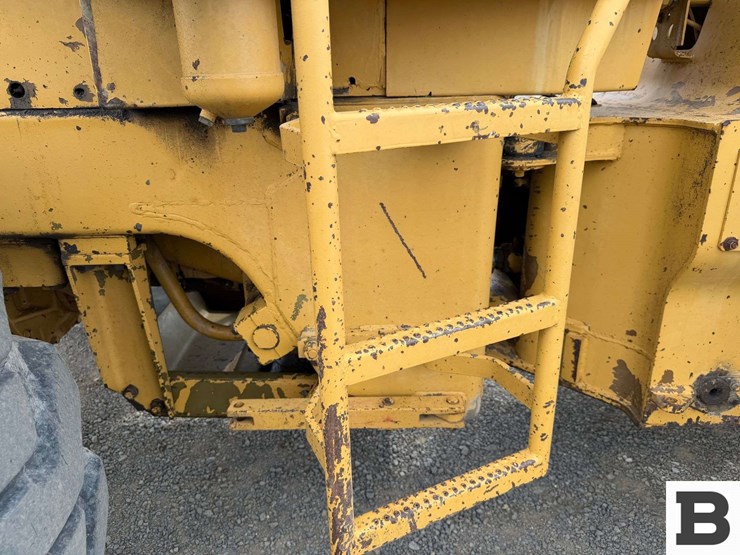 caterpillar-920-image-51