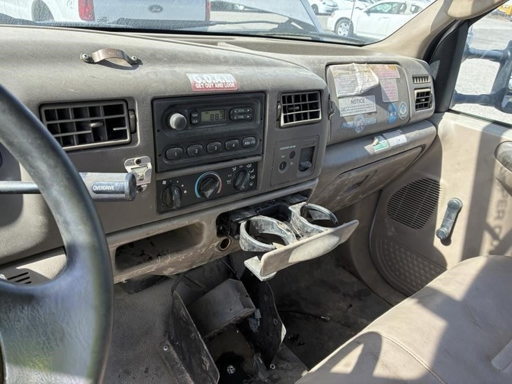 2012-gmc-sierra-2500-image-16